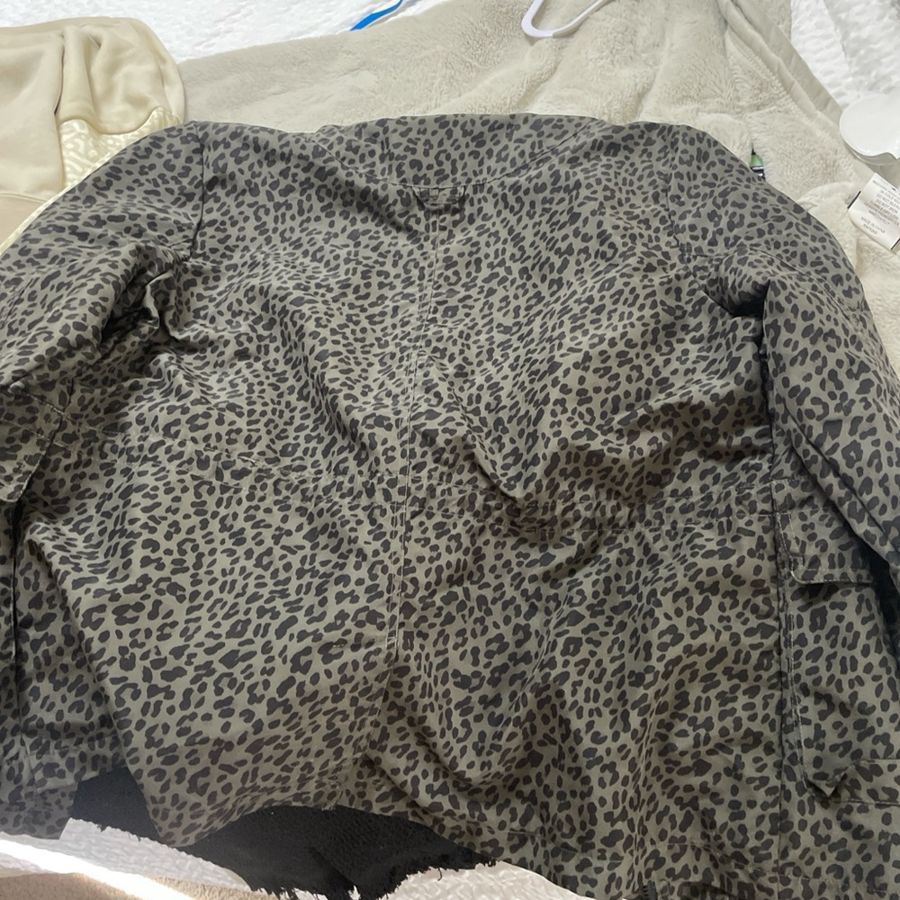Vigoss Leopard Print Bomber Jacket